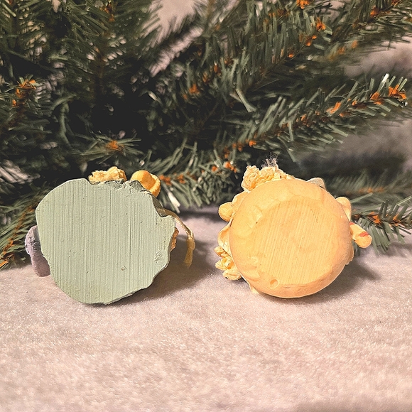 VTG Plum Pudding Snowman Pair Handpainted Resin Figurine Ornament Cottagecore - Picture 3 of 4